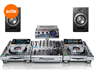 Pioneer DJ set 2 x CDJ-2000 Nexus DJM-900 Nexus
