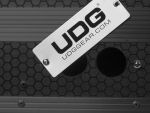 UDG Ultimate Pioneer XDJ-RX2 Black MK3 Plus (wieltjes en tray)