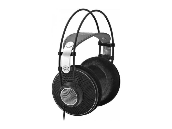 AKG K612 PRO angled
