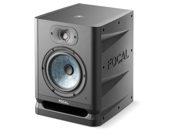 Focal Alpha 65 Evo Schuin