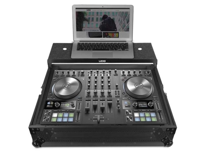 UDG Ultimate Flight Case Traktor Kontrol S4 MK3 Black Plus (Laptop Shelf)