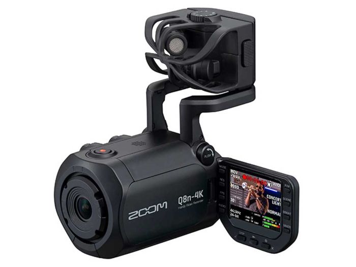 Zoom Q8n 4K Schuin