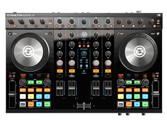 Native Instruments Traktor Kontrol S4 MK2 Ex-Showroom Kopen