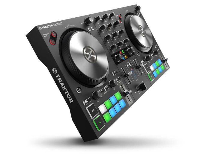 Traktor S2 MK3 Kopen? | Native Instruments | ToneControl.nl