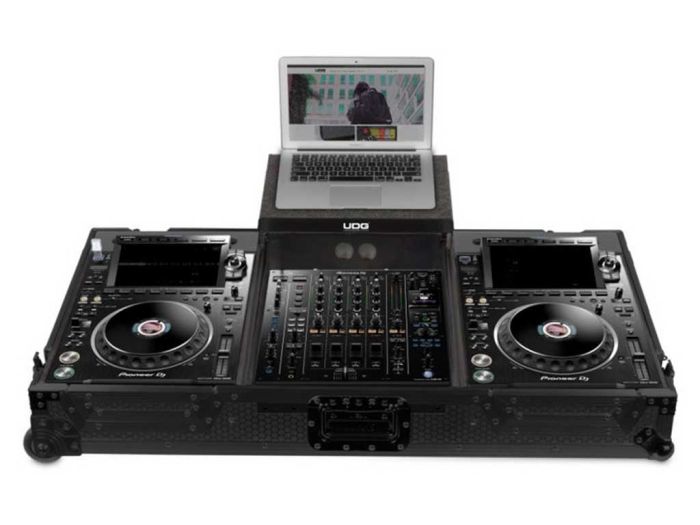 UDG Ultimate Flight Case Set Pioneer CDJ-3000/A9 Black Plus (L&W) open