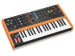 Behringer Poly D angle