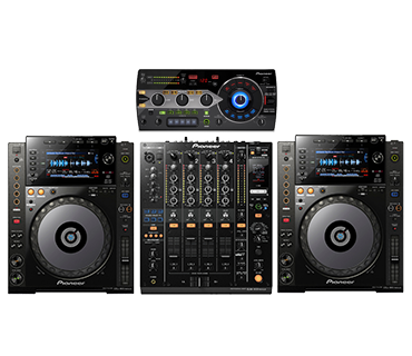 Pioneer DJ set 2 x CDJ-900 Nexus, 1 x DJM-900 Nexus en RMX