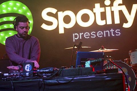 Is streamen de toekomst van het DJ-en? Is streamen de toekomst van het DJ-en?