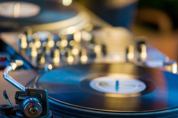 Digitaal en vinyl, gaat dat samen?! Digitaal en vinyl, gaat dat samen?!