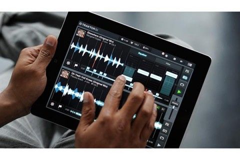 DJ’en met een app DJ’en met een app