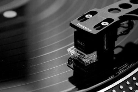 Moet ik een spherische of elliptische naald kiezen? Moet ik een spherische of elliptische naald kiezen?