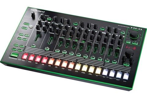 De verborgen functies van de Roland TR-8 De verborgen functies van de Roland TR-8